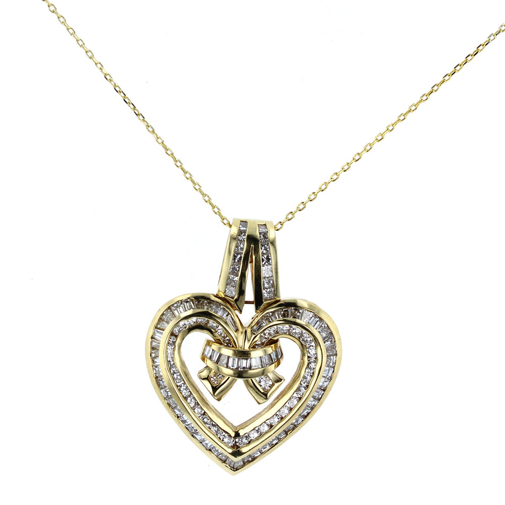 Awesome Looking Diamond Heart Pendant