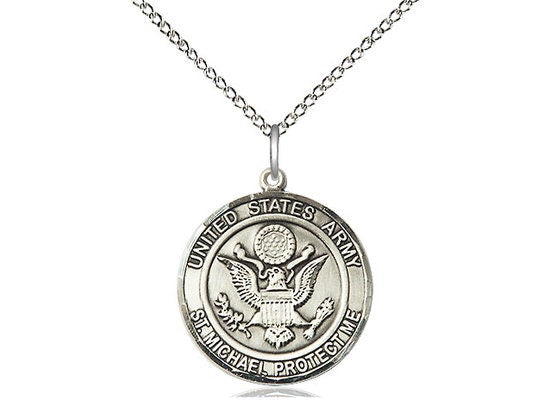 Army St Michael Sterling Silver Pendanton a 18 inch Sterling Silver Light Curb Chain.